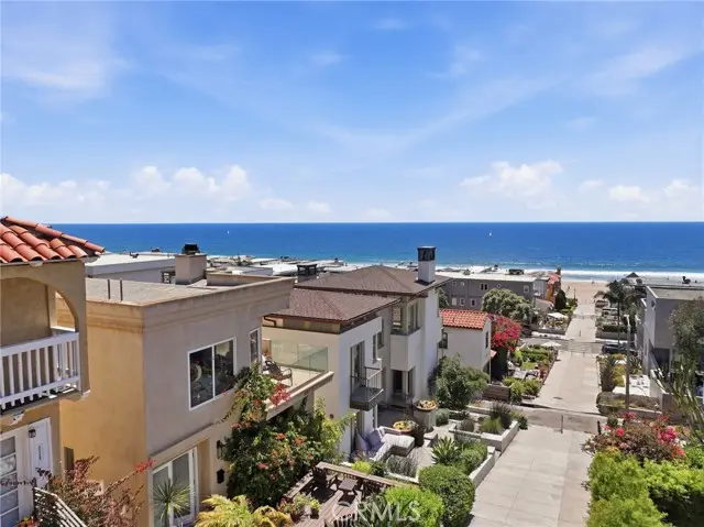 222 24th Street, Manhattan Beach, CA 90266 - #2