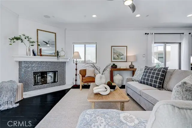 429 11th Street, Hermosa Beach, CA 90254 - #2