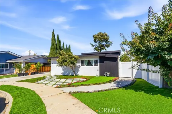 24812 Pitcairn Way, Torrance, CA 90505