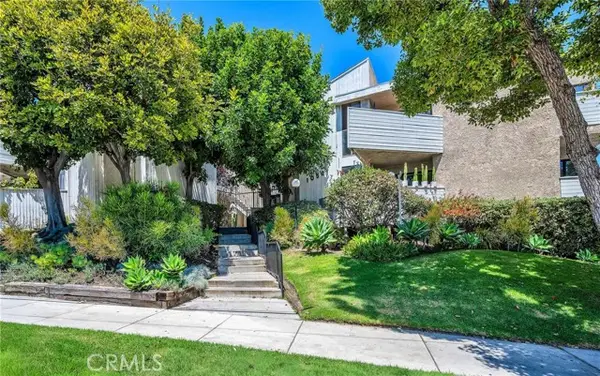 10521 National Blvd.  #213, Los Angeles, CA 90034