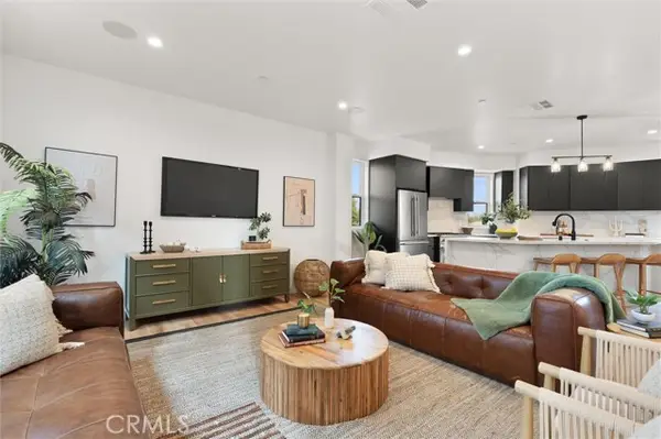 6059 Tujunga Avenue, North Hollywood, CA 91606