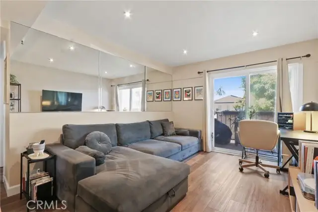 460 Golden  #104, Long Beach, CA 90802 - #3