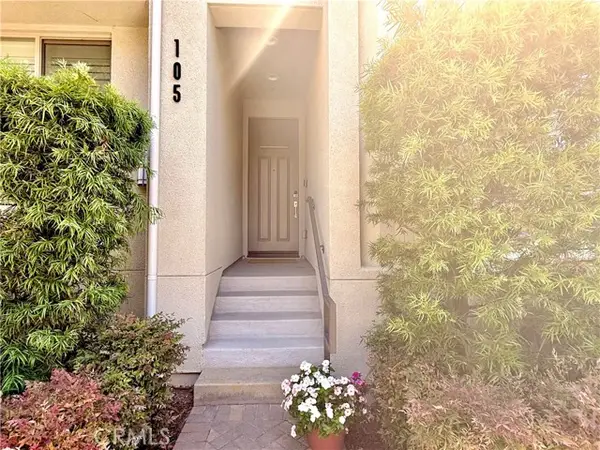 5550 Strand  #105, Hawthorne, CA 90250