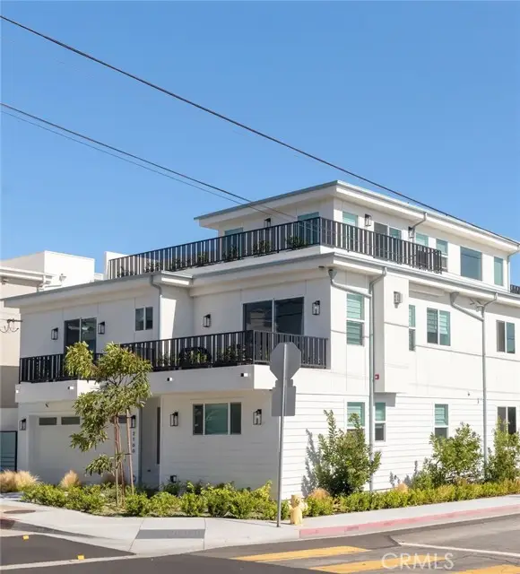 2100 Carnegie Lane, Redondo Beach, CA 90278 - #2
