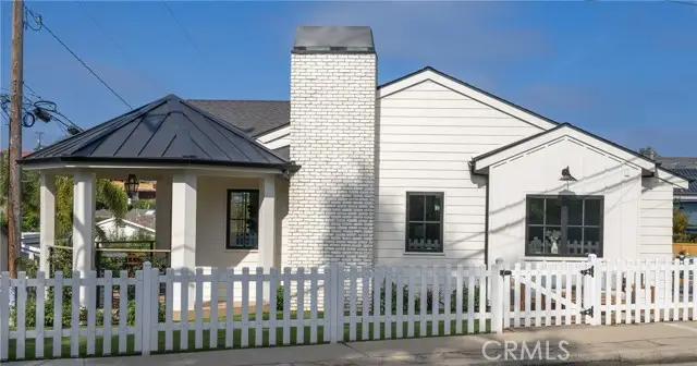567 24th Place, Hermosa Beach, CA 90254 - #3