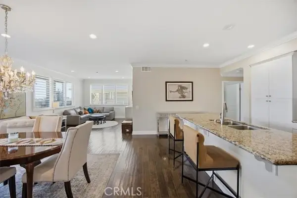 13028 Central Ave  #402, Hawthorne, CA 90250