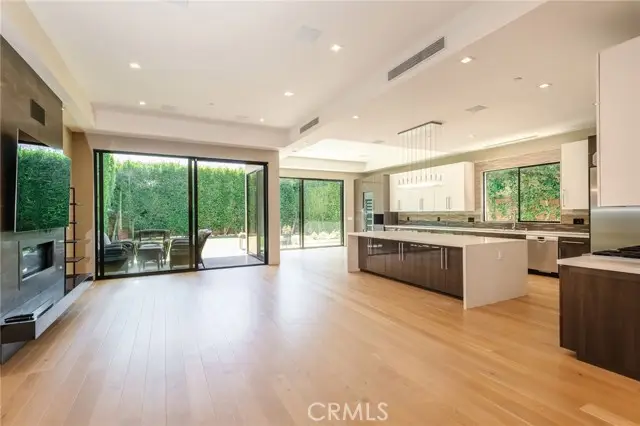 1643 Carmelina, Los Angeles, CA 90025 - #3