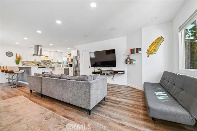 3754 Sawtelle Boulevard, Los Angeles, CA 90066 - #2