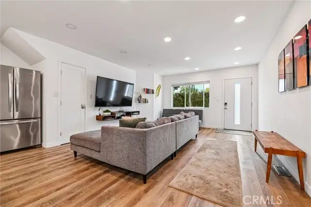 3754 Sawtelle Boulevard, Los Angeles, CA 90066 - #3