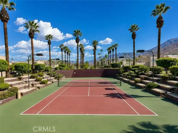 861 Village Square, Palm Springs, CA 92262