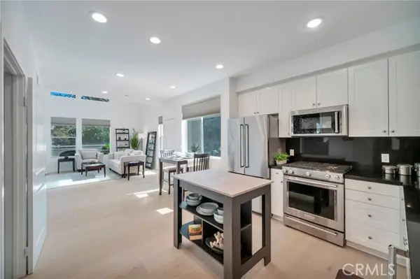 5550 Boardwalk  #102, Hawthorne, CA 90250