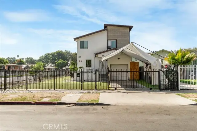156 101st, Los Angeles, CA 90003 - #3