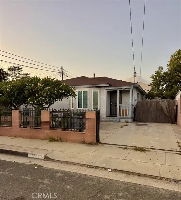 1741 150th, Gardena, CA 90247
