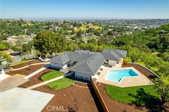 1026 Merry Hill Road, Paso Robles, CA 93446 - #2