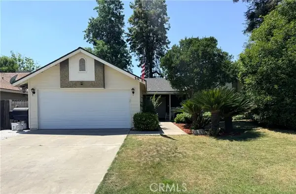 851 Crenshaw, Visalia, CA 93291