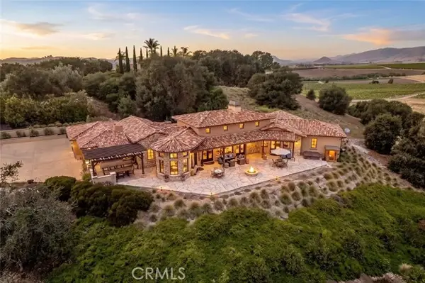 2350 Camino Edna, San Luis Obispo, CA 93401