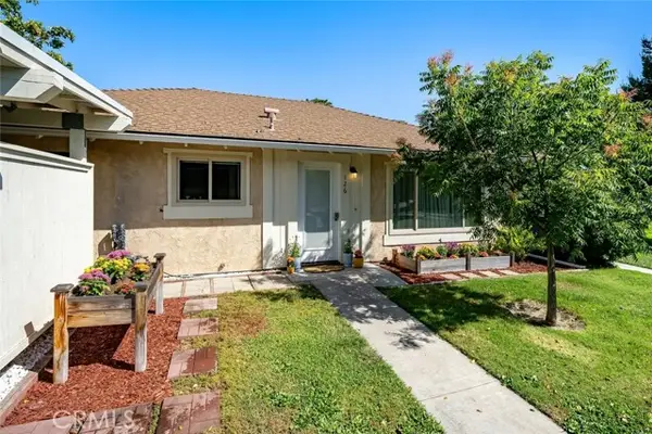 126 Flag Way  #B, Paso Robles, CA 93446
