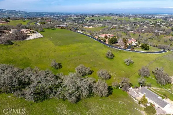 1855 Hanging Tree Lane, Templeton, CA 93465