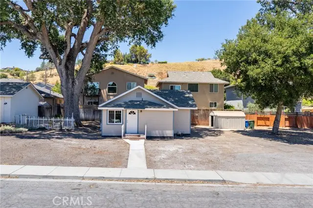 2925 Oak, Paso Robles, CA 93446 - #3