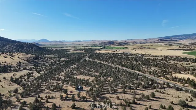 5200 Blackberry Lane, Montague, CA 96064 - #2