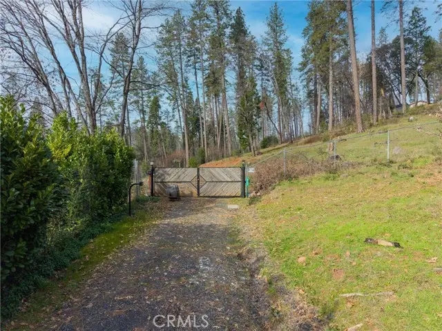 5733 Hilbe DR, Paradise, CA 95969 - Image #2