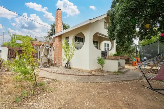 1617 Linden Avenue, Oroville, CA 95966 - #2