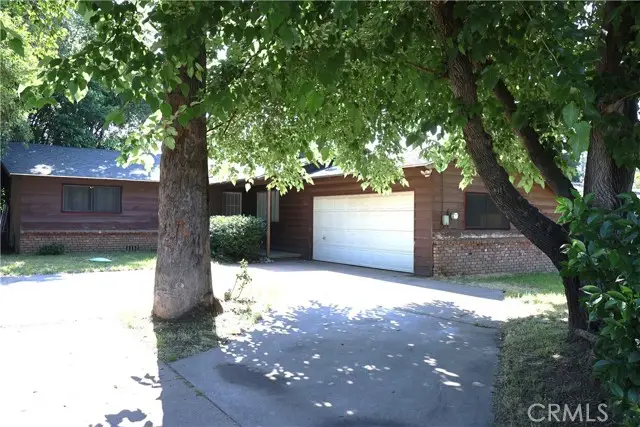 385 Chestnut Ave., Red Bluff, CA 96080 - #2