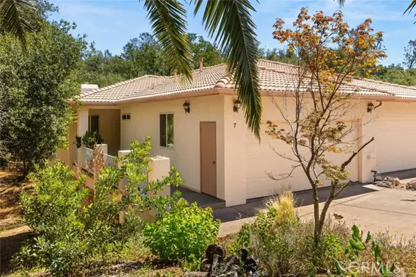 7 Hidden Brooke, Chico, CA 95928