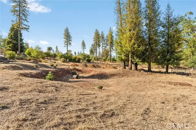5240 Trafalagar Square, Paradise, CA 95969 - #2