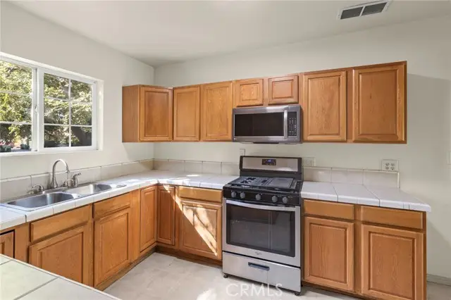 1335 Martin St, Chico, CA 95928 - #3