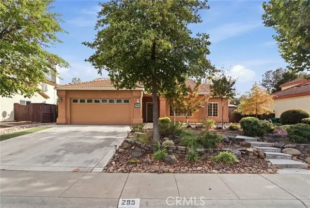 295 Saint Augustine, Chico, CA 95928 - #1
