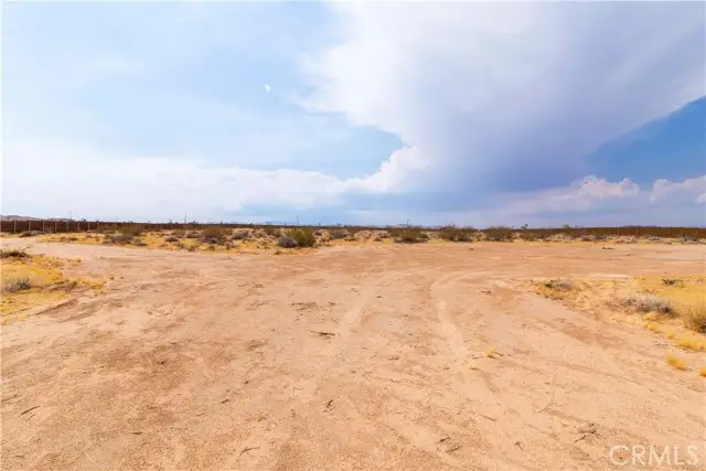 424 Ducor Avenue, Landers, CA 92285 - #1