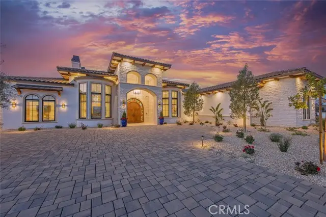 277 Crestview Avenue, Camarillo, CA 93010 - Image #3