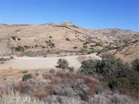 87 Crown Hill Street, Simi Valley, CA 93063