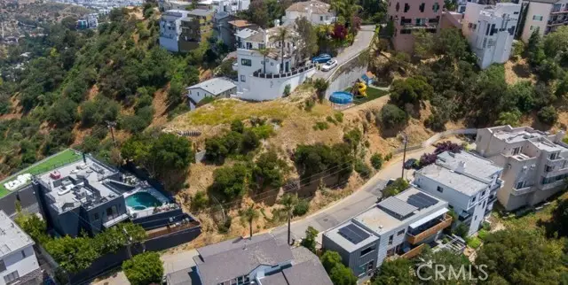 2152 Groveland Drive, Los Angeles, CA 90046 - #3