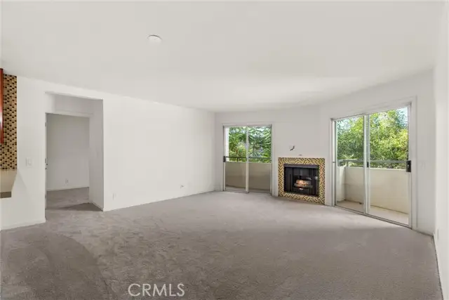 4702 Fulton Avenue  #202, Sherman Oaks, CA 91423 - Image #2
