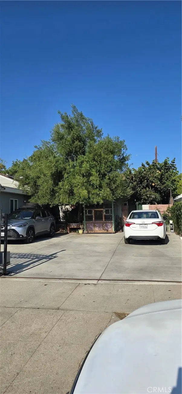 8106 Bevis Avenue, Panorama City, CA 91402 - #2