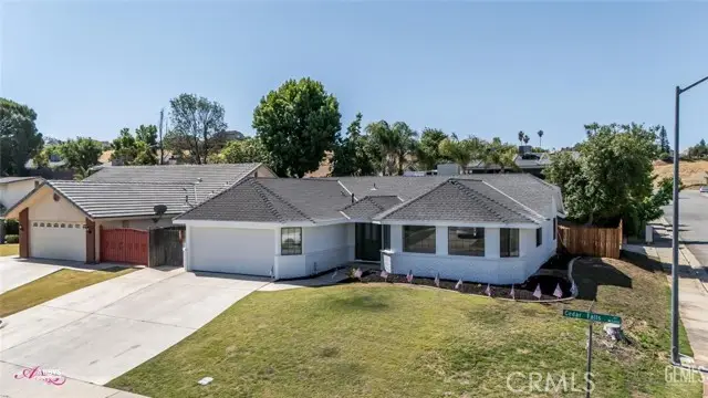 5801 Cedar Falls Drive, Bakersfield, CA 93306 - Image #2