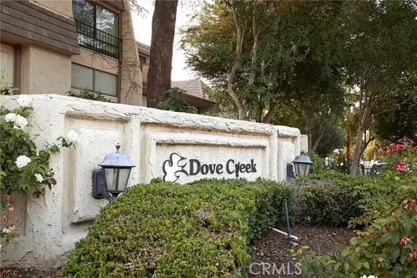 6121 Shoup Avenue  #10, Woodland Hills, CA 91367