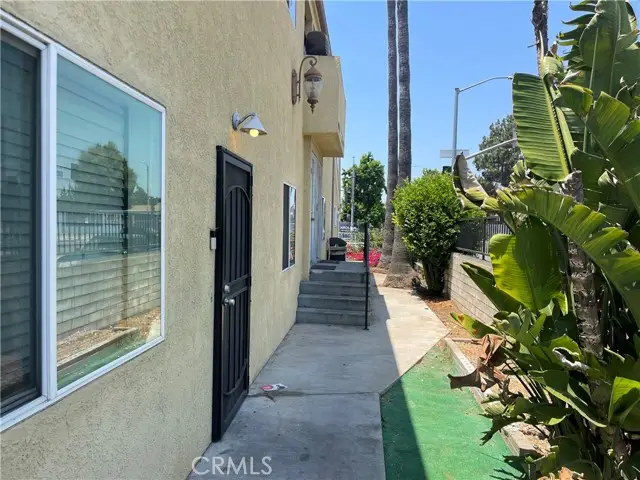 6512 Balboa Boulevard, Van Nuys, CA 91406 - #3