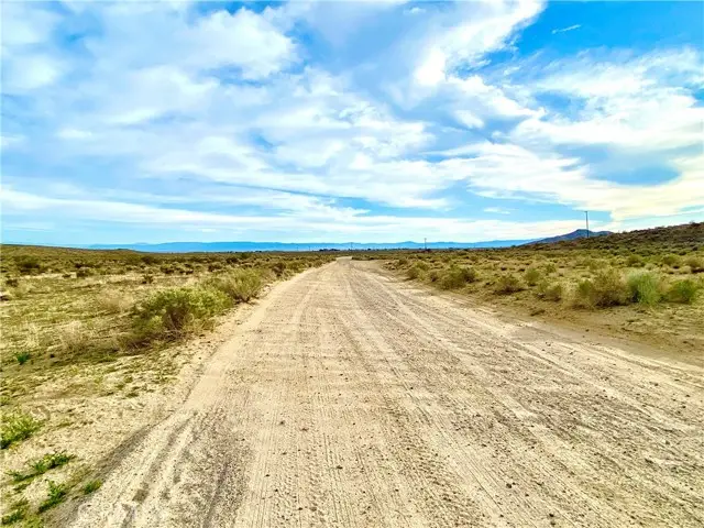 0 39th St West, Rosamond, CA 93560 - #3