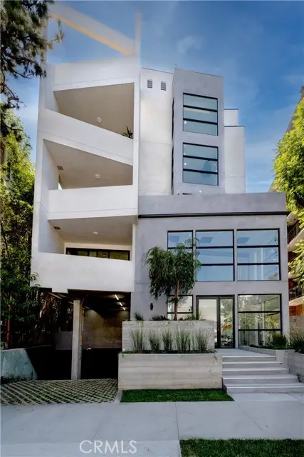 1361 Kelton Avenue  #403, Los Angeles, CA 90024 - #1