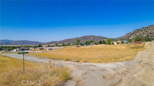 23 Harness Ave, Tehachapi, CA 93561 - #3