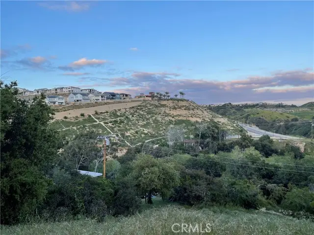 0 Aucas Dr, Chatsworth, CA 91311 - #3