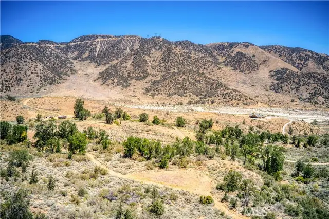 6 Grand Terrace Dr, Lebec, CA 93243 - #3