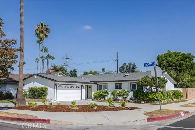 10501 Forbes Avenue, Granada Hills, CA 91344 - #2