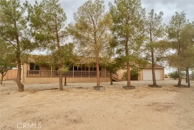 5830 Holiday Avenue, Rosamond, CA 93560 - #2