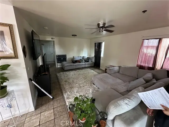 9121 Orchard, Los Angeles, CA 90044 - #2