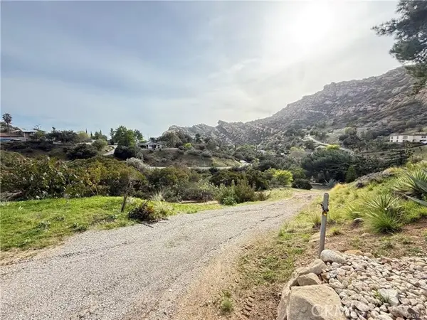 0 Box Canyon, Canoga Park, CA 91304