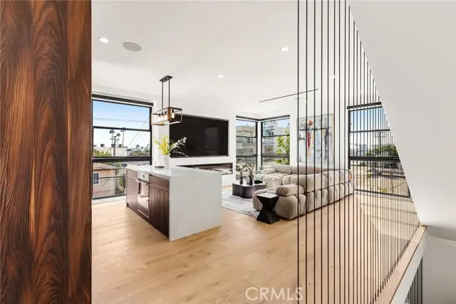 12602 Mitchell Avenue, Los Angeles, CA 90066 - #2